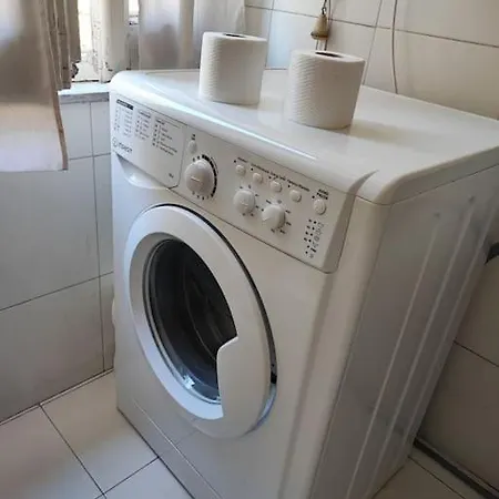 Dalla Nonna Pia Apartment *